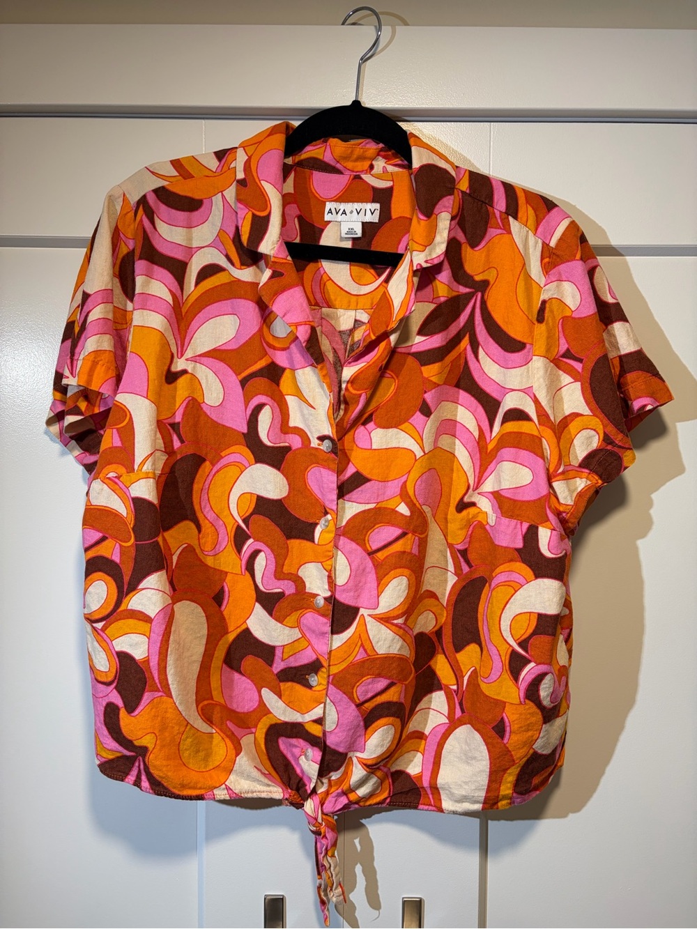 Ava & Viv Pink & Orange Boho Tie-Hem Button Front Blouse
